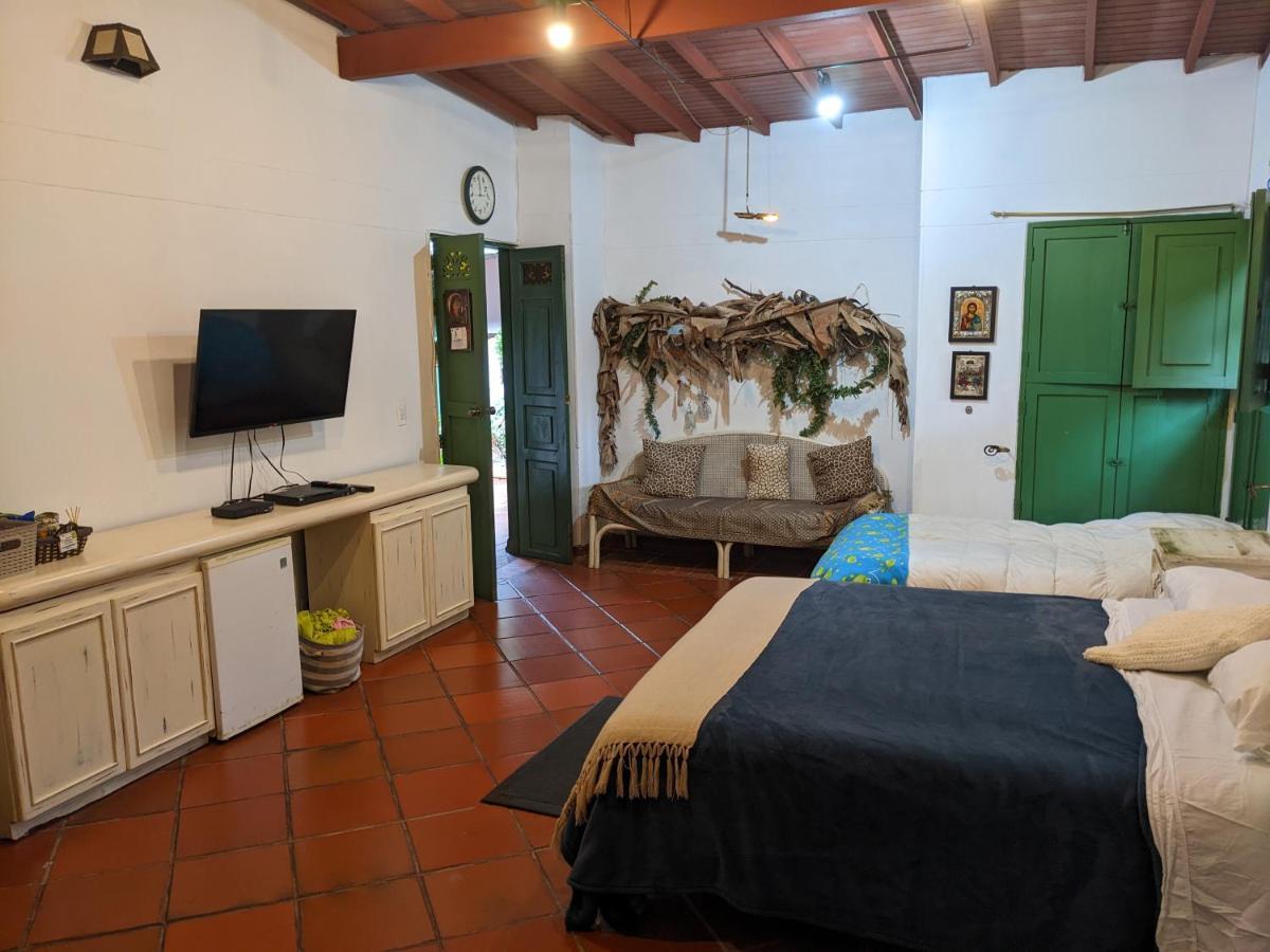 Casa Finca Paititi Сан-Антонио Экстерьер фото